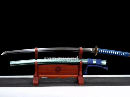 T10 Steel Clay Tempered Battle Ready Handmade Japanese Samurai Katana Sword.