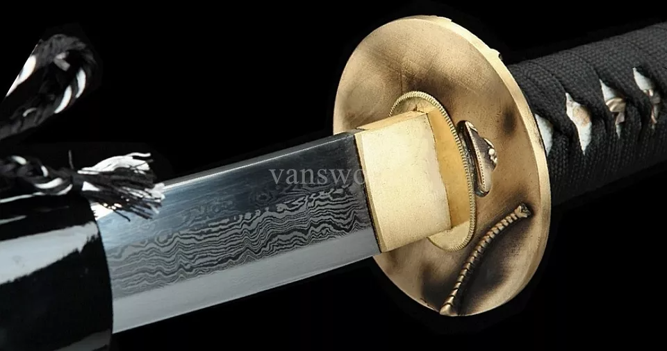 Folded Steel Handmade Real Japanese Samurai Katana Sword With Black Scabbard.