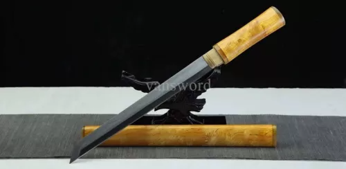 Honsanmai Clay Tempered Chinese Tang Dynasty Dao Tanto Sharp Antelope's Horn.