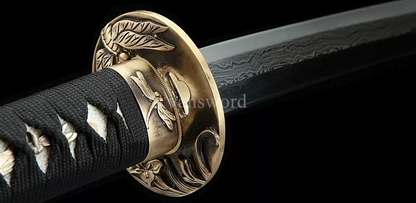 Folded Steel Handmade Real Japanese Samurai Katana Sword With Black Scabbard.