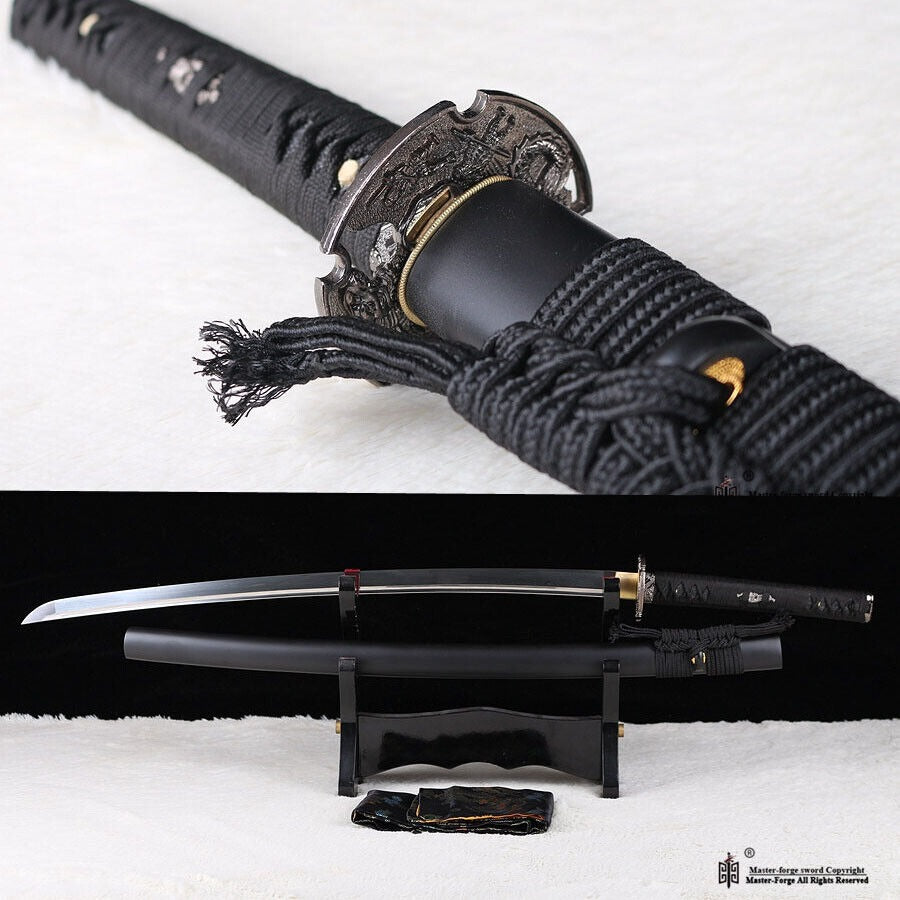 Hand Forged Japanese Katana Samurai Sword Damascus Folded Steel Battle Sharp