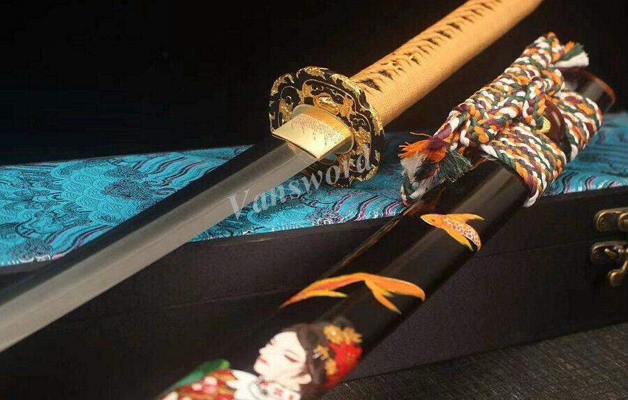 Clay Tempered Suguha Hamon Folded Steel Japanese Katana Samurai Sword Sharp.